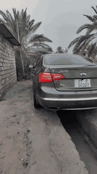 سلام عليكم سيارة للبيع كادنزه. موديل2012 سيارة خليجي  جاهزة كير مكينه6 سلندر  تخم تاير حداديه كفاله تبريد جاهزة سيارة بيها قطعتين  تبديل و ضخل بل الهلال الخلفي بدون دواخل السعر 94 وبيها مجال بسيط الستفسار  مكانه ناصريه سوق الشيوخ 
0783 430 0877
