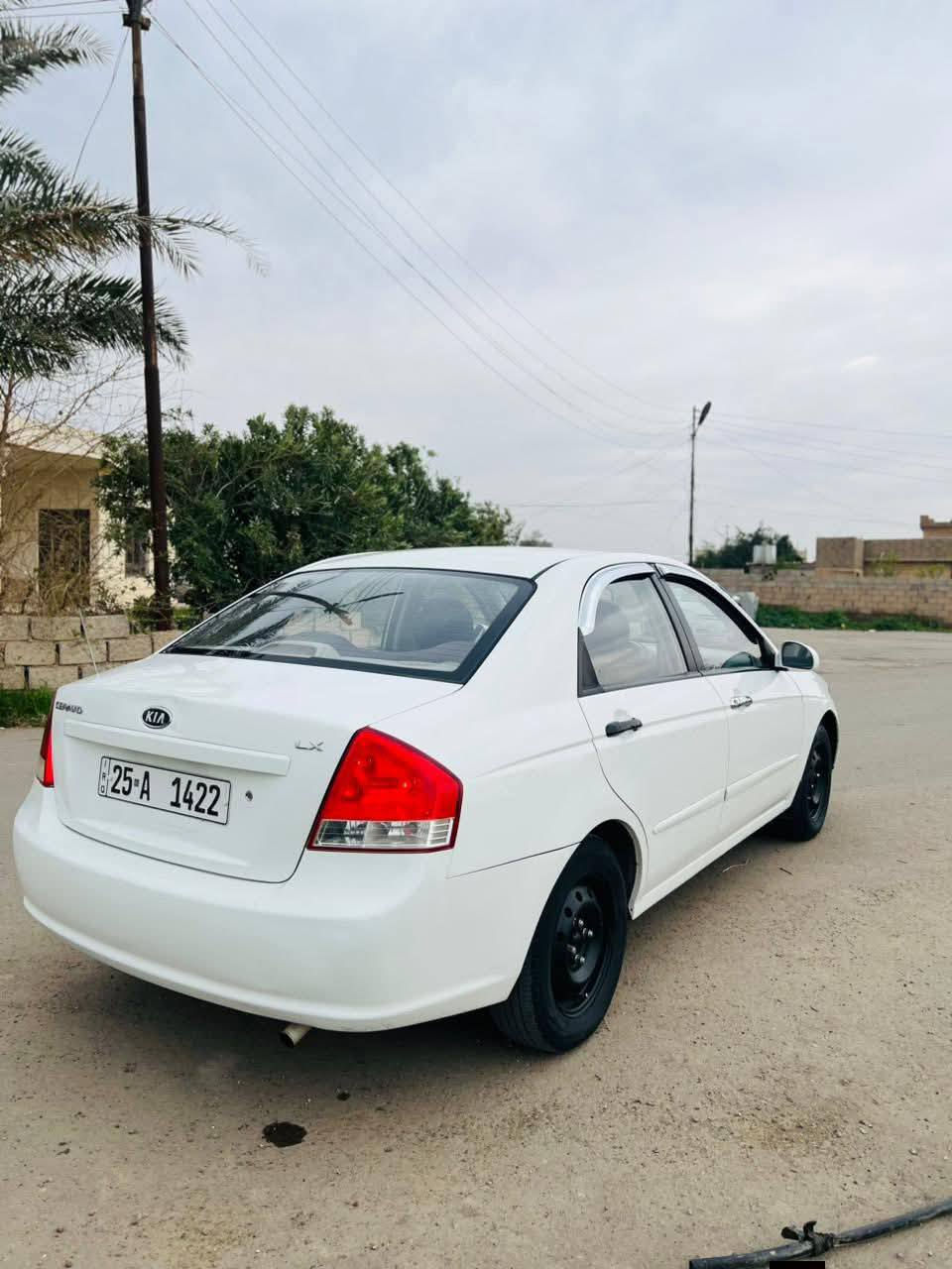 السلام عليكم
كيا سيراتو 2009 خليجي لون ابيض ثلجي رقم كركوك دولي سنوية لغاية 2029 شرط التحويل…سيارة خير من الله حيل حلوة وأحلى من الصور…مواصفات نص فول 

شاشة أندرويد 

4 جام كهرباء 

كير أوتو 

محرك 1600 دكشن عالي 

وباقي المواصفات معروفة 

سيارة كير ومحرك وصدر وتبريد وتدفئة كلة بالشرط…

السعر 63 وبيها مجال 

سيارة مكفولة من الصبغ شرط الفحص…

***********‬‏ رقمي
