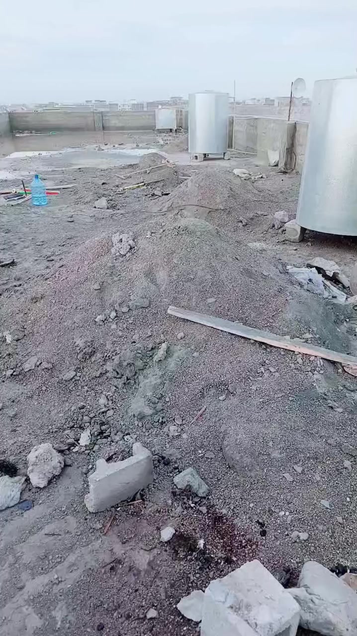 السلام عليكم ورحمه الله وبركاته اي واحد عنده سطوح انقاذ تنظيف تواصل معانا على هذا الرقم#***********
