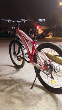 ‏سلام عليكم بأسكن رياضي جديد بعدين بالكرتون للبيع سعره 180 بمجال كلش ب...