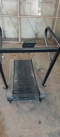 جهاز مشي جبلي مستخدم عشرين يوم جديد للبيع 07830181882 07735334622