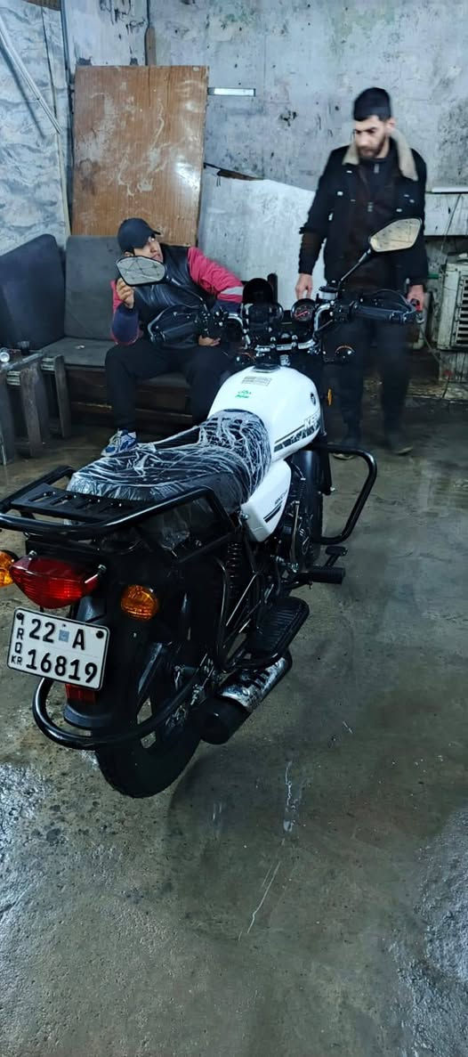 🛑 ار كي جبلي للبيع 200cc
.
. 
.
الدراجه جديده رقم وسنوية اربيل ماشيه الف بعده زيرو اول تغييره دهن الهه
بعدهه علضامن من دكان سليم  اول متشتري كبل تحول باسمك لون ابيض مميز دراجة تخبل بلجيس 
السعر علخاص ***********
