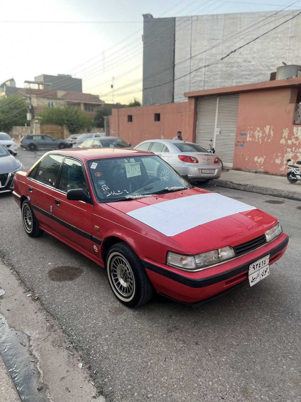 سەرەتا بە ناوی خوای گەورە ومیهرەبان مازادە ٦٢٦مۆدیل ١٩٩٠بۆفرۆشتن سەیارەکە تا بلی جوانە چوار تایەی خت سپی ویلی سوپەری سفرە لە ژیرە تەبریدە چوار جام کارەبایی گیرو مەکینە بەشەرت ناو خورفەو بەر دەرگاکانی لۆکە تەقەو رەقەی بە شەرت سحری ٣٨ وەرەقە   ٤٨٠هەزار خرامەی لەسەرە دوای مەحامەلە بۆت دەگەرینمەوە شوین هەولیر وەکالە بە ناو کردن بەشەرت *********** أربيل, العراق
