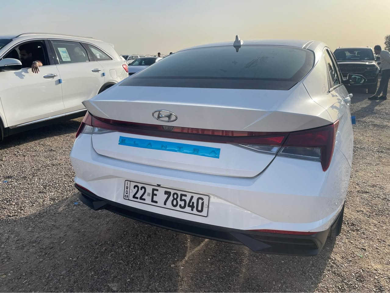 النترا خليجي 2022 كفالة ما عدا بارد بالجاملغ الخلفي يم قبق البانزين المحرك 1600  رقم اربيل ب اسم شركة ***********
السعر 156 وبيها مجال البصرة, العراق
