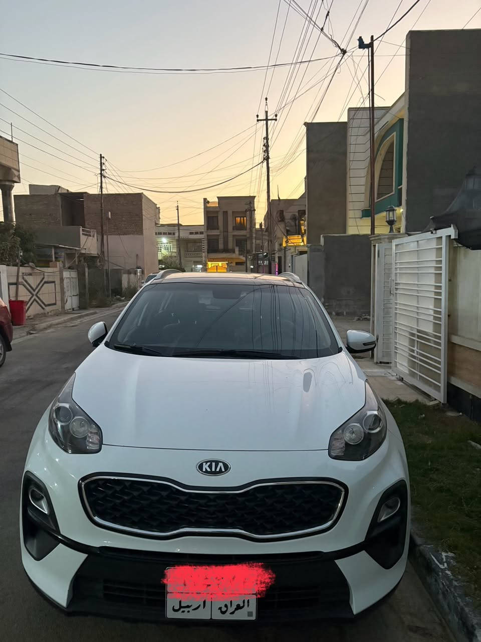 سبورتج بانوراما خليجية رقم اربيل مكفوله من الصبغ …شاشة وكاميرا وحساسات بلاديه وتخم تاير شادلها جديد..بيها بس بارد شبر بالجاملغ الامامي والخلفي موضح بالسونار ورصعات بنيد اثر حالوب والباقي مكفول … السعر ٢٠٠ورقه السيارة مكانها بغداد الكرخ
***********
