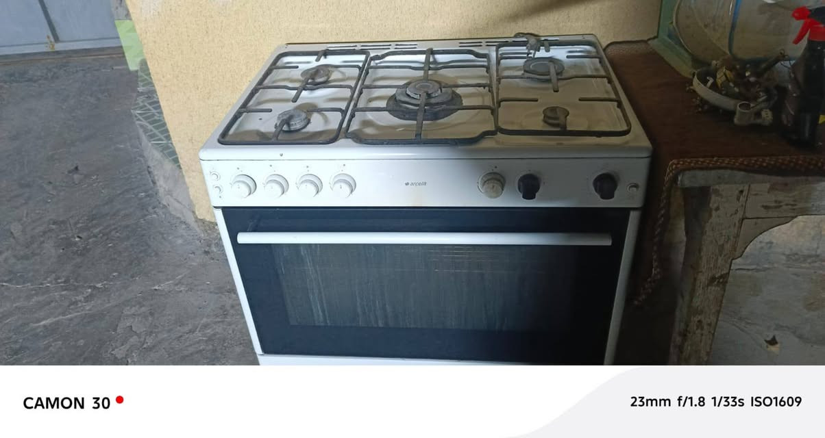 طباخ خمس عيون كله يشتغل مابي ضرر بسعر 125ابوغريب موبايل ***********
