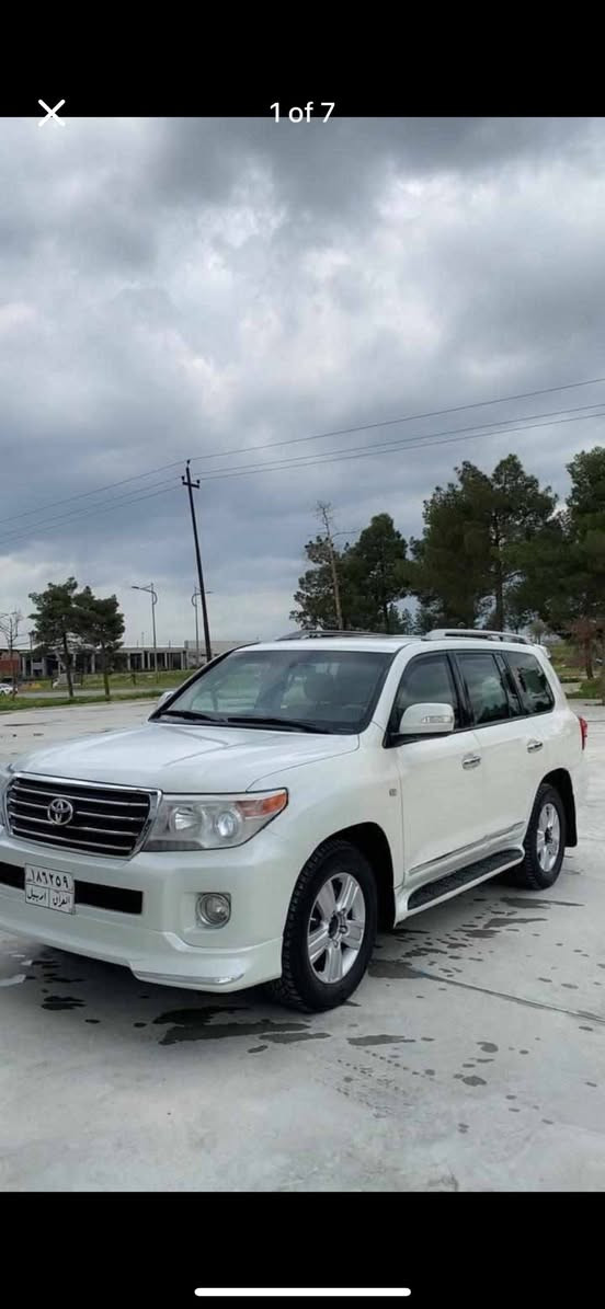 وەنەوشە ٢٠١٠ کامل کامل کراوەتە ٢٠١٥ مەکینە گازی v8 دەبڵ تۆربۆ ٢٢٠ هەزاری هەقیقی رۆشتوە  بەسمە و سەلاجە و مەرکەزیە سەیارەکە درعە گێڕ مەکینە ئەکسل هەمووی بەشەرت ئیسپانەی بەرنەکەوتوە و نەکراوەتەوە  ٤ دەرگاو ٤ جەمەلەقی بۆیاخە لەسەر ساخی مەحجونی  و جالی نیە دەرگای دواوە و بۆنیت و سەقڤ بەشەرت یەک قەترە بۆیاخی نیە  رەقەم و سەنەوی و تەحویلی بەشەرت  بەشەرتی ئەوەی ٣ قاتی لە بەنزین خۆشتربێت  بۆ ئیش کردن 
و رۆشتنی  

ژمارەی موبیل ***********
