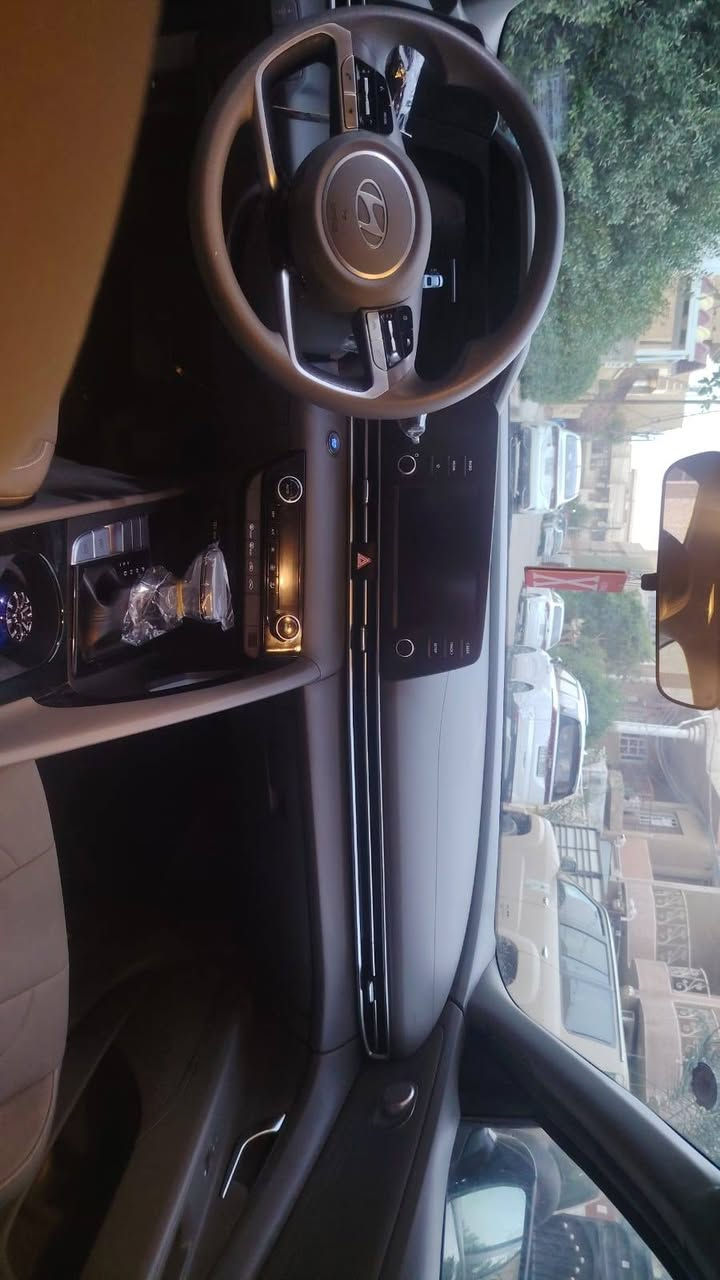 النترا ٢٠٢٥ هايبرد فول ماعدا الفتحة والكشنات رقم بغداد هزه وفحص وترقيم كله جديد صار شهر
١- الون اسود مبدل بيه ٣ قطع بلادي بدون صبغ ليبل
٢- رادار امامي جانبي خلفي
٣- تحديد مسار قيادة آلية
٤- ثلاثة أنظمة قيادة ( اسبورت + ذكي + اقتصادي)
٥- حساسات خلفيه وامامية
٦- تحكم استيرن
٧ - شاشة تدعم كار بلي
٨- بريك ذكي
٩- رادارات بالمري الجانبية
* ملاحظة / السيارة صارلها شهر من دخلت العراق رقم *********** السعر ١٦٥ وبيه مجال
