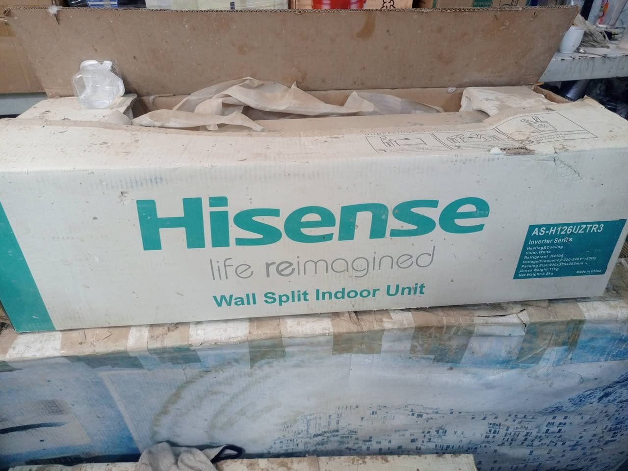 آلسلام عليكم ورحمه الله وبركاته 
سبالت طنين 
ماركه Hisense وماركه DAIKIN ماليزي
للأستفسار *********** اسعار مناسبه تصفيه مخزن
