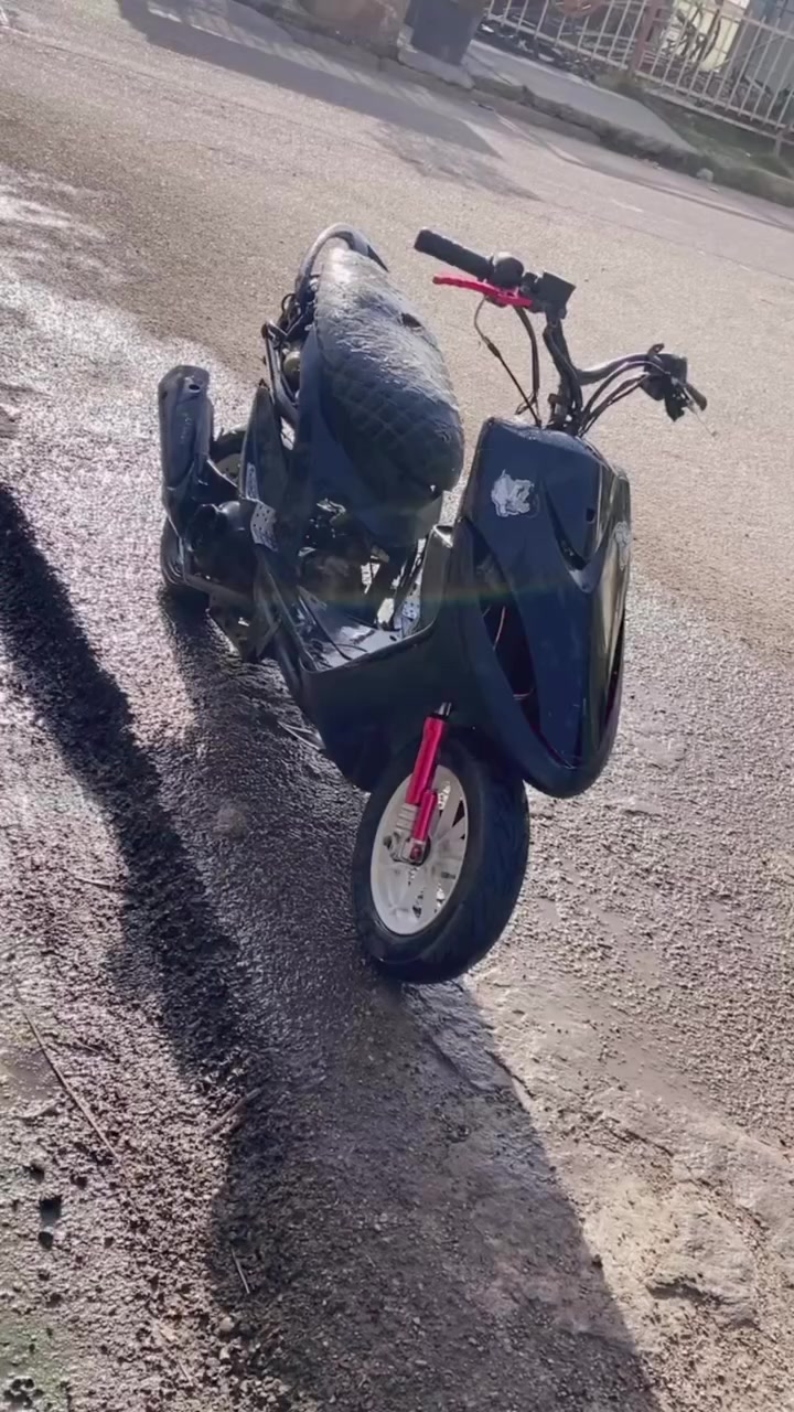 دراجه نكره هندر ب اي وكت سعره 325وبيه مجال شراي خاص مكاني الشعب  راد اله ترتيب  رقمي ***********
