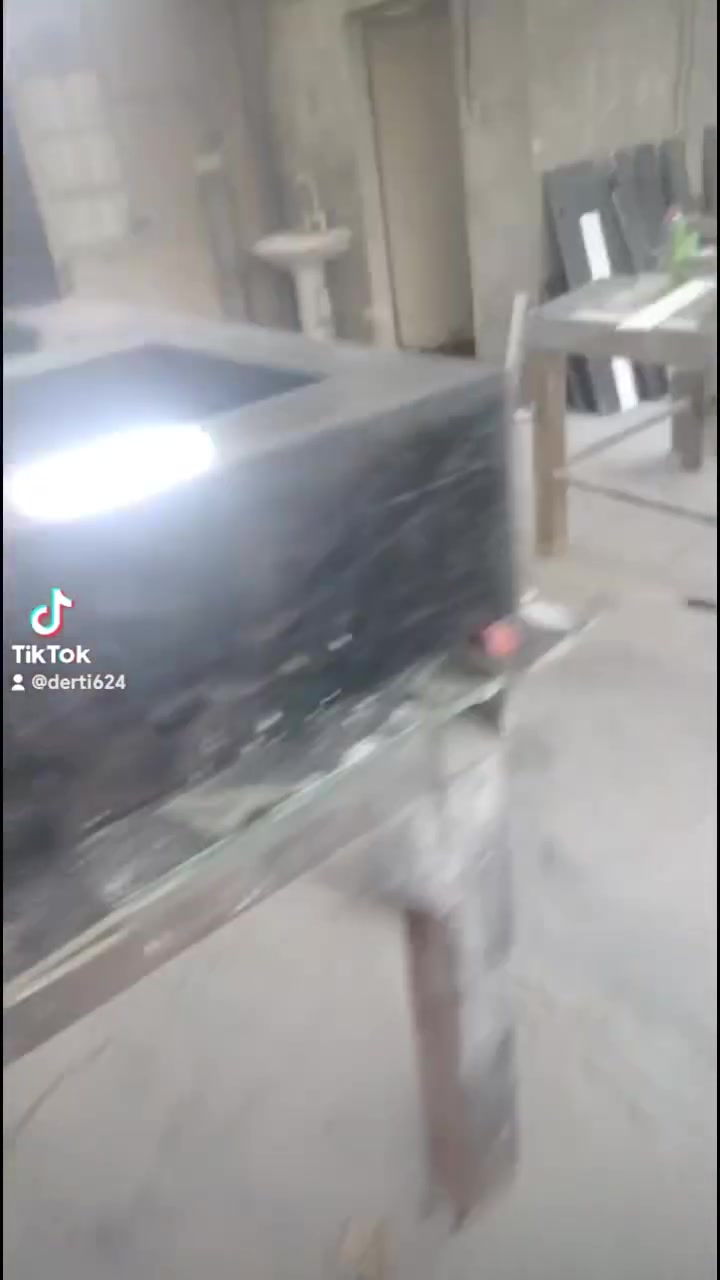 السلام عليكم  احبتي الئ كافه الشركات والمقاولات والمعامل
 واصحاب العمل
اخوكم من واسط اسطه جميع انواع التطبيك  من الجدار والارضي  ومصمم ديكورات مغاسل وكاونترات  من الكوارتز  الطبيعي والبورسلين والمرمر   وهذا جزء من اعمالي موظحه بل فديوهات 👇👇👇

رقمي ***********
