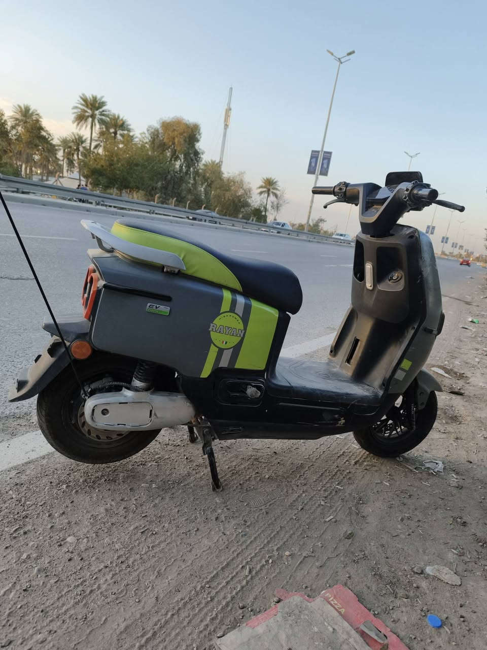 سلام عليكم ريان ام عيون فول مواصفات مثبت سرعه
بك اشاير والباقي معروف السعر 525 الف للاستفسار 
*********** مكاني بغداد حي العامل
