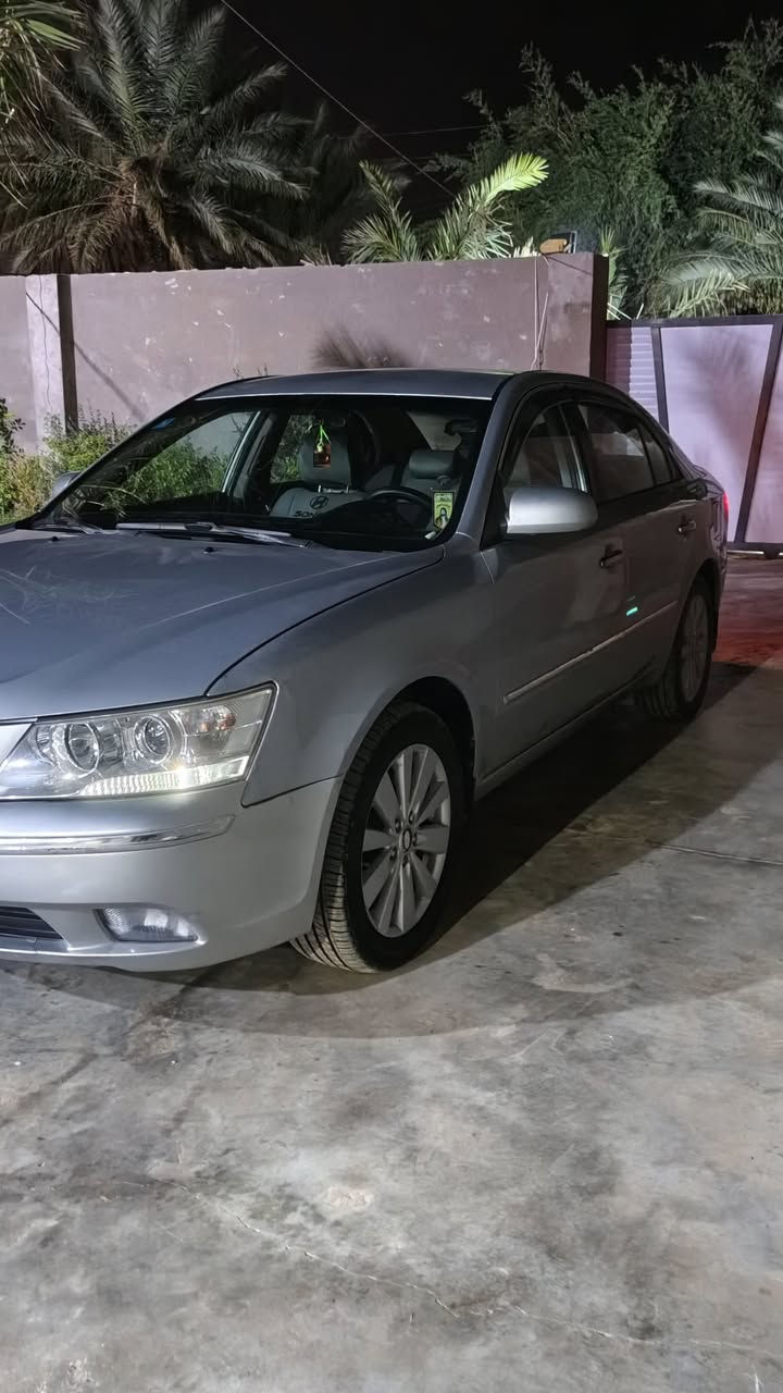 السلام عليكم سوناتا 2010 وارد أمريكي مكينة 2.4 تخم تاير وحداديت العنوان كوت رقم الهاتف *********** تواصل على الرقم أو الفيس
