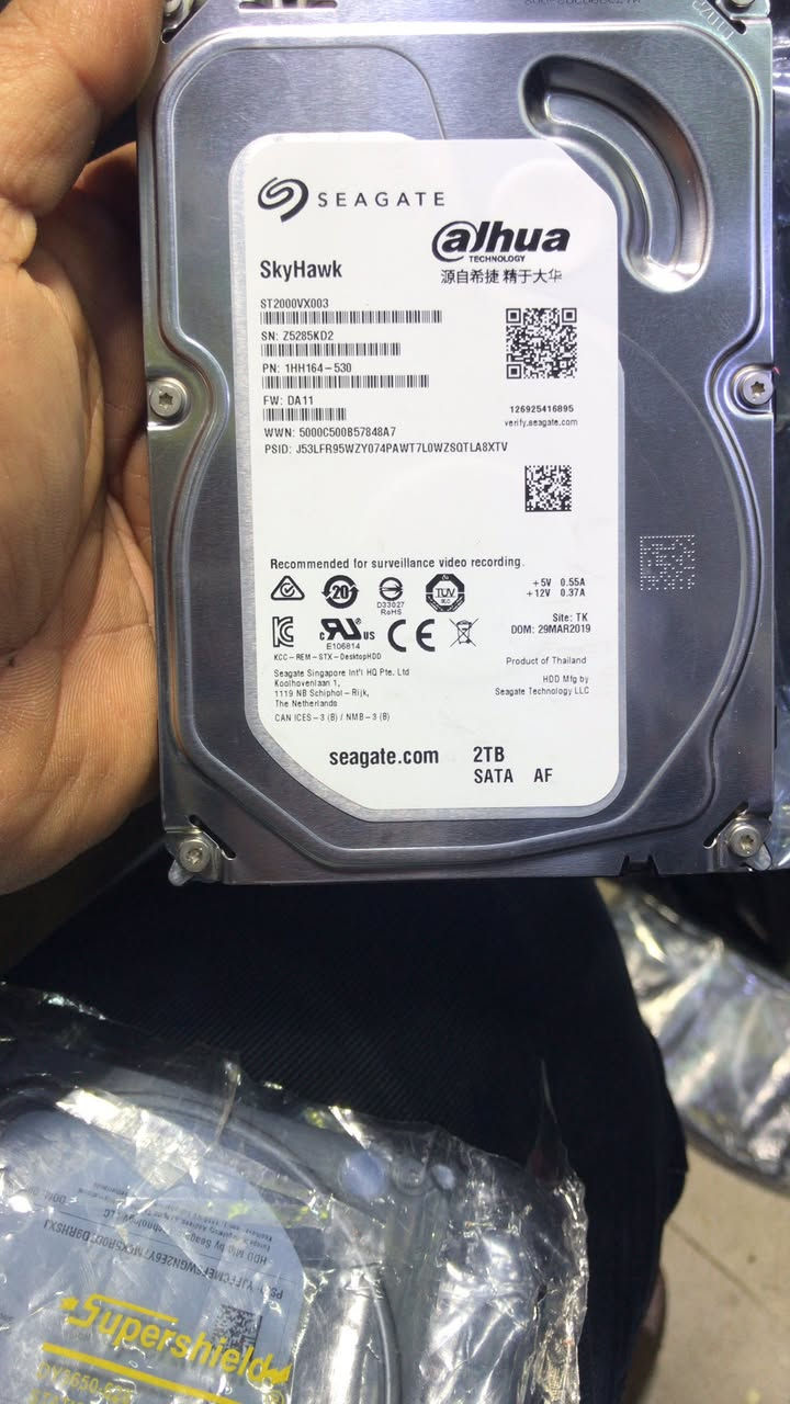 هاردات متنوعه شرط الفحص توصيل موجود ***********
