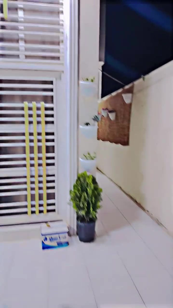 بيت لبيع مساحه 100 بيت ماناقصه اي شي بيت درجه اولاه يخبل صتقبال صاله مطبخ مفتوح علا صاله غرفه نوم وعدك صطح ثاني بيتونه مفتوحه علا كبر صاله ومطبخ يعني جبيره حيل عدك حمام وصحيات داخلي وخارجي منور طارمه بيت عنوان الطمهازيه بابل قرب بانزين خانه مال شريفه قبل متوصل بانزين خانه جميع خدمات موجوده يمك *********** هذا رقم الاستفسار
