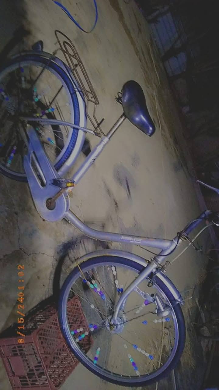 السلام عليكم ورحمة الله
بايسكلات للبيع 
ودراجه شحن 
بايسكل احمر فول مواصفات كير 
بريك فول حجمه 26 مديل 2021//سعر 40وبي مجال
ياباني 
ــــــــــــــــــــــــــــــــــــــــــــــــــــــــــــــــ
بايسكل رصاصي فول مواصفات احسن من الاحمر شوي 
بربك فول ياباني حجمه 24مديل هم2021//55وبي مجال 
ـــــــــــــــــــــــــــــــــــــــــــــــــــــــــــــــــــــــ
دراجة شحن فول شاشه سرعه 50
بس الإشارة مسكور اتنين 2
فوللل مديل 2023او 24
حجمه 20ماادري 22
بريك بس لكدام ماكو 
سعر 275الف وبي مجال بسيط 
عنوان /بغداد ابو غريب الحمدانيه ثانيه قرب محطه الكهرباء
اتصل واتساب /***********
