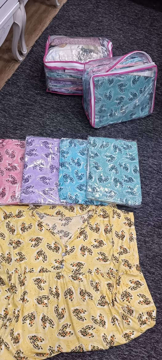 لكثره الطلب عله شلحات نساءي توفرت بنقشات أكثر وكميه هالمره درزن ب 40 الف فقط


**إذا كنت صاحب هذا الإعلان وتريد حذفه لأي سبب، رجاءا أرسل رسالة إلى الدعم الفني**