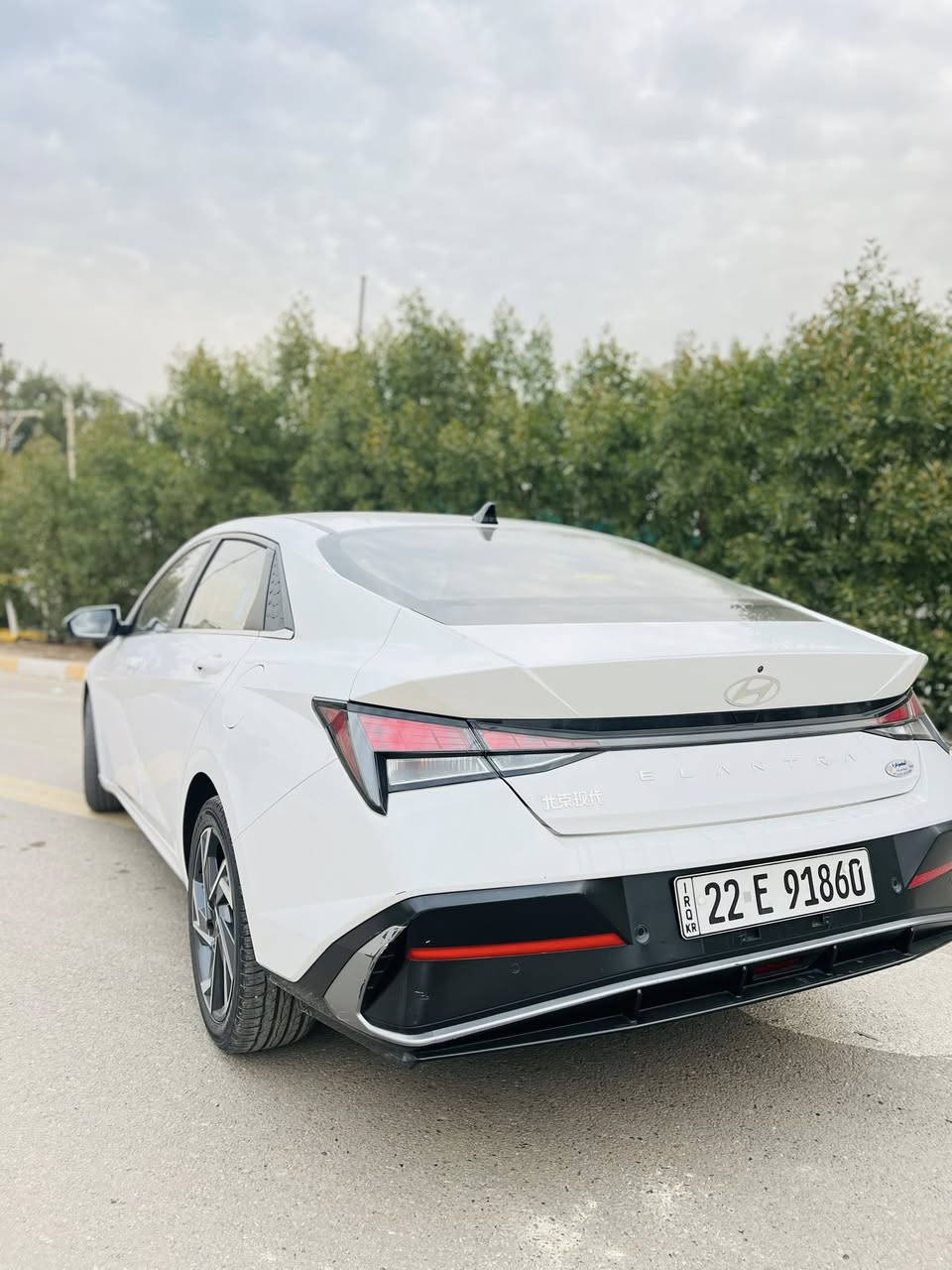 السياره جديده كفاله عامه           . السعر 147.   

النترا.    2024     رقم أربيل     ماشية 49
    
المواصفات فوووول      .      محرك 1500 دبل نوزل دوش 
شاشه ديجتال 
بصمه                            جام عل ريمونت اوتو 
كشنات جلد 
هند بريك بصمه         تحويل.  اووكاله
اوتو هولد                  
فتحه سقف                   
محرك 1500دبل نوزل                            
حساس لايت 
حساس خلفي بلادي 
حساس أمامي بلادي 
تبريد قطعتين
كاميرا خلفيه بلادي 
جي بي اس
نضام تشغيل الكاميرات 
شاشه  كبيره اصلي ابل كار بلي 
نضام ترحيب مري شفط
نضام مود درايف إيكو وسبورت و عادي
تحكم ستيرن فول 
ويل كب كروم حجم 17
لد امامي نهاري
 شباك نيكل
مانع انزلاق
مانع انحدار 
لايت عدسات زنون 
ايرباكات
جهاز موازنه ABS

للاستفسار الاتصال السيارة 
***********
