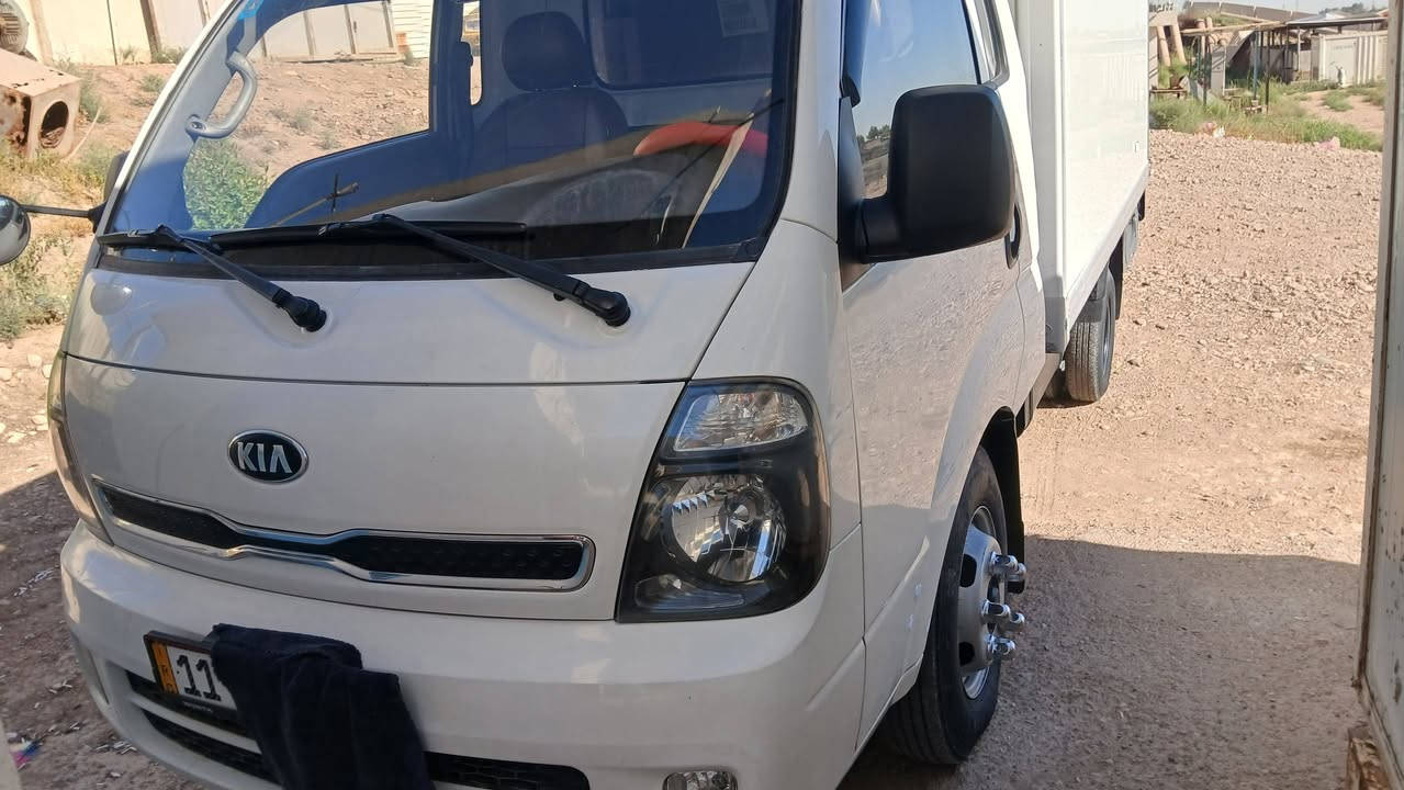 كيا براد فحل ٤٠٠٠ مفتوح ٢٠١٨.  ***********
@
