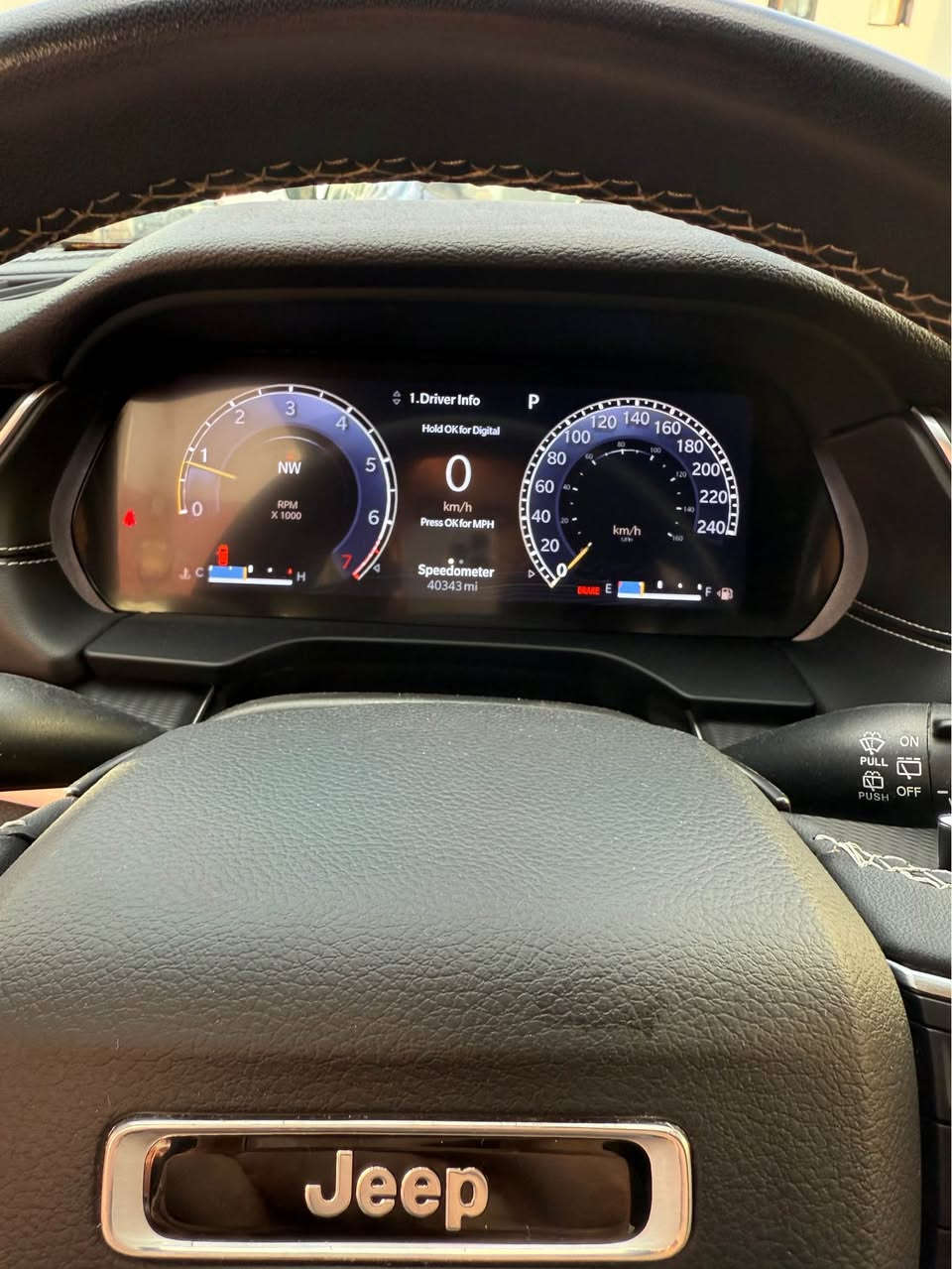 جيب گراند شيروكي 4*4 بلاك توب بئ سلايت سياره كيلين تايتل موديل 2023 كورشن شاموو هيتر ستيرن هيتر قوتيك رادار سيسته م رافيك لايت خه تئ جاده سندوق كاره با زاخو, دهوك


**إذا كنت صاحب هذا الإعلان وتريد حذفه لأي سبب، رجاءا أرسل رسالة إلى الدعم الفني**