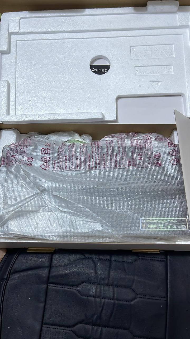 اعتقد نظامه مثل تي في بوكس ومشغل اقراص ماركة (LG) 
خلي سعرك وبالعافيه🌹


**إذا كنت صاحب هذا الإعلان وتريد حذفه لأي سبب، رجاءا أرسل رسالة إلى الدعم الفني**