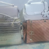 احذية نسائية • تصفية محل • جملة كميات