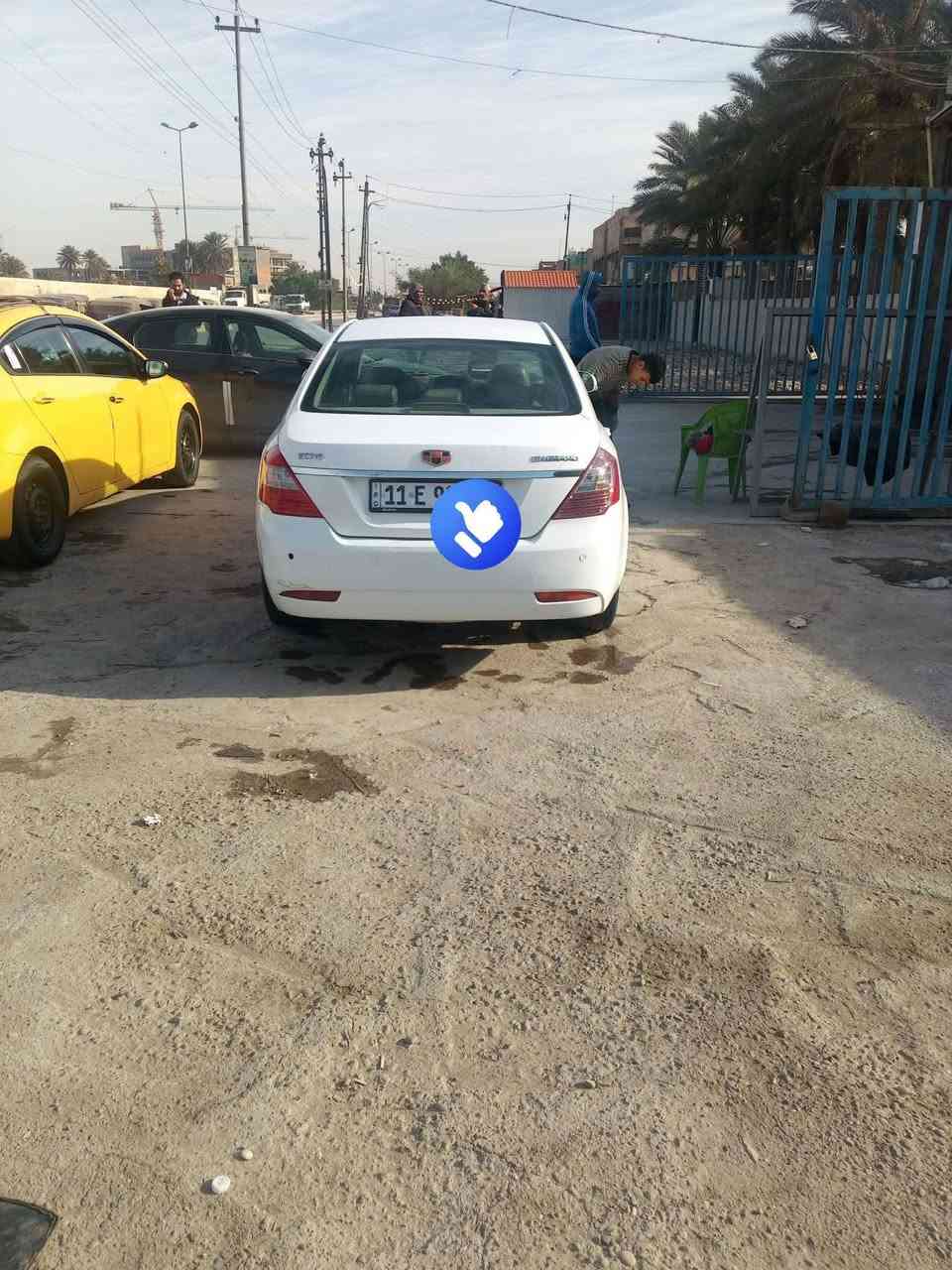 السلام عليكم ام كراند سي 7 السياره نظيفه وحلوة مكينه وكير كورلا قبل اسبوع من شديتها بعدها بالضمان مكينه 1800 نحله رقم بغداد انكليزي
ومبدل بيها بنيد وجاملغ مطابق نفس اللون السياره جاهزه وحلوه وما بيها اي اخياس ما تصرف عليها ولا دينار السعر 63 وبيها مجال 
***********
