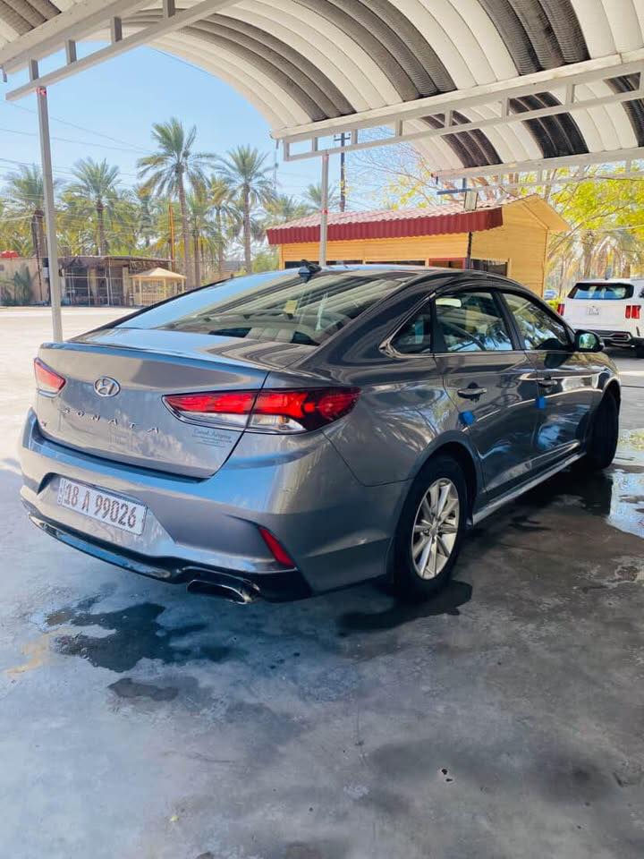 السلام عليكم
سوناتا وارد امريكي ٢٠١٩ للبيع 
محرك ٢٤٠٠ GDI 
ضررها جانبي جاملغ وباب بچم كبس 
لا لغد ولا شاصي ولا اي ضرر داخلي 
ايرباك السائق فقط وصور الضرر مرفقه بالمنشور 
كير محرك حدادية تبريد كله بشرط 
السعر 130$ وبيها مجال بسيط
للتواصل خاص او الاتصال ***********
