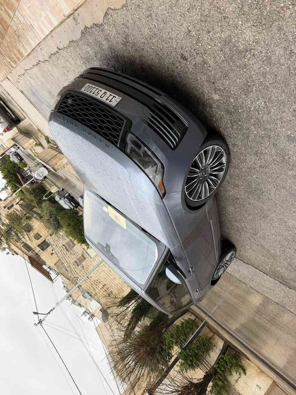 السلام عليكم 
رانج فوك ٨ سلندر سوبر جارج 
موديل ٢٠٢٢ 
وارد امريكي الضرر الباب الخلفي مبدل فقط بدون دواخل وايرباك برده وراجع سستم 
ماشيه ٥١ الف 
سياره كلش جديده رقم
رقم بغداد مميز 
صور الحادث وصور السياره والسونار مرفقه ب منشور 
سعر السياره ٤٨٥٠٠$
للاستفسار الاتصال ع الرقم ***********
