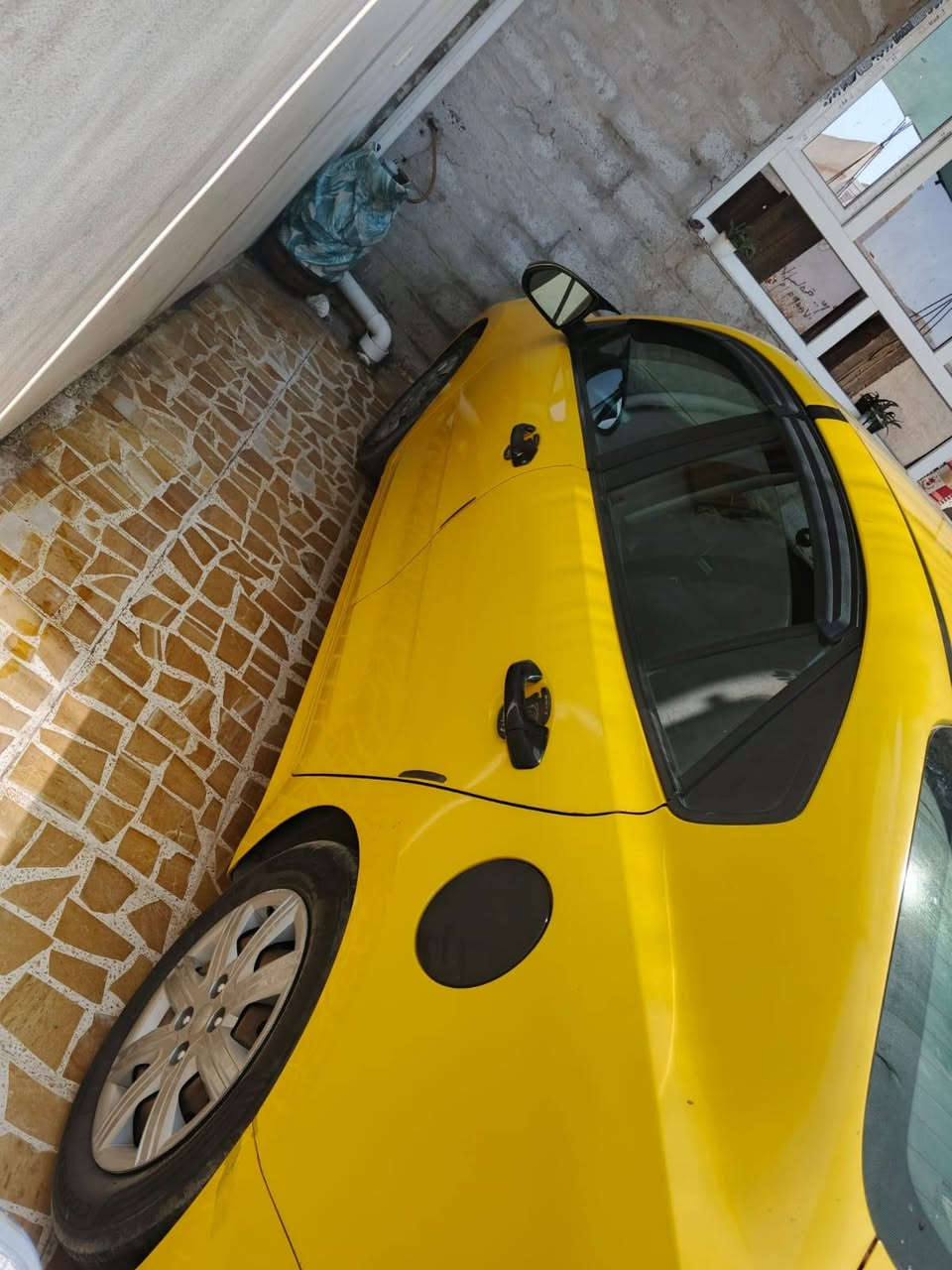 كيا ريو موديل ٢٠٢٢ رقم نينوى اجنبي  ضررها براس البوند بدون دواخل السياره  ماشيه 115 الف ميل  السياره محرك كير  شرط منظومه غاز   السياره نص فول. شاشه جبيره  تحكمات وبعد موصفات 

العنوان موصل الايسر 

***********
