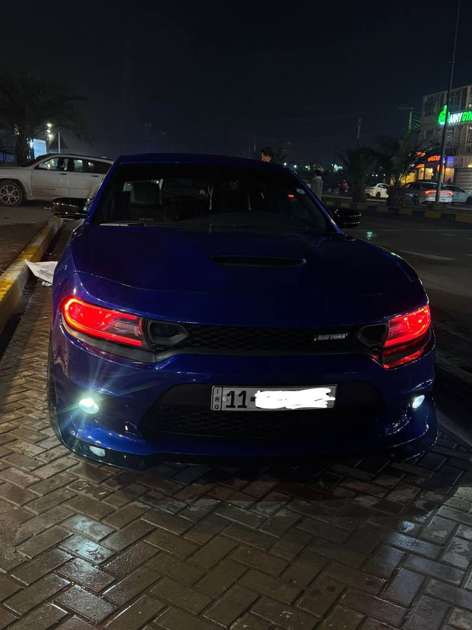 سلام عليكم RT 5700 ماكس موديل 2019ماشية 53 ميل السيارة جديدة حادثها جاملغ وبنيد الجاملغ مصلح نفسة والبنيد مبدل وخشم الشاصي اليمين كد ٤ اصابع داخل مخمل وجلد كشنات كهرباء تدفئة ٤ كشنات وستيرن تبريد كشنات شاشة جبير والسيارة مختمة دايتونا رقم  بغداد دولي الجديد السيارة بلادية مبروجة مراوح ودوانص يم مصطفى ايكل السيارةستوك لا داخلة استعراض ولا من هاي الامور 
بيع فقط 
07810 622946
مكان السيارة بغداد الغزالية 
السعر ٢٣٠ وبيها مجال بغداد, العراق
