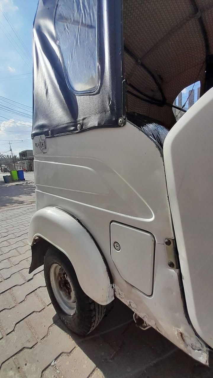 السلام عليكم تكتك للبيع موديل 21 رقم وسنويه بغداد بسمي تحويل ثاني يوم مكفوله كفاله عامه لا. بارد ولا ضبغ فقط الدوس مامعمرات تكتك خير من الله مكينه خرسه مكاني بغداد جسر ديالى القديم السعر 7750 وبيهة مجال اتصل على الرقم ***********
***********
ملاحظه دوشمه جديده +مسجل + كهربايات شغاله +دبلات جدد + تايرات جبلي الااصلي تخم جدد +
