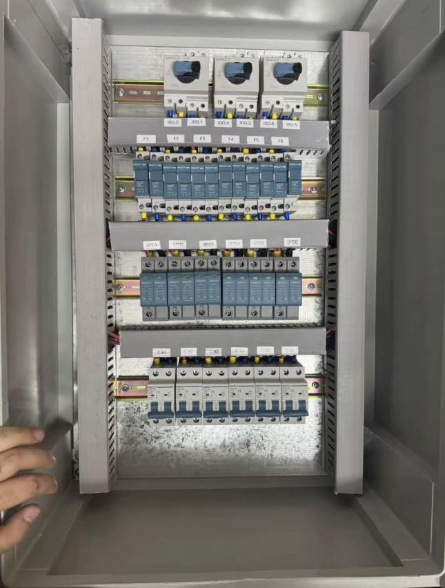 عمل صحيح يبدي ابورد صح

جانب من اعمالنا في بوردات(AC-DC)


**إذا كنت صاحب هذا الإعلان وتريد حذفه لأي سبب، رجاءا أرسل رسالة إلى الدعم الفني**