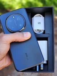 هونر ماجك 7 برو 512 الجهاز نظيف  كامل ملحقات  السعر 825 توصيل لكل العر...