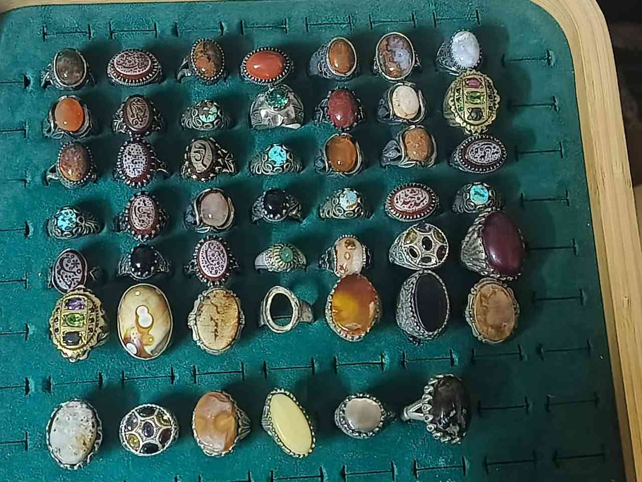 ٤٨محبس فضه رجالي احجار كلشي متوفر بس واحد بدون حجر ابيعهن شلعه وحده مو يكلي بس الفضه اريد اني ابيعهن هيج يم اعلى سعر


**إذا كنت صاحب هذا الإعلان وتريد حذفه لأي سبب، رجاءا أرسل رسالة إلى الدعم الفني**