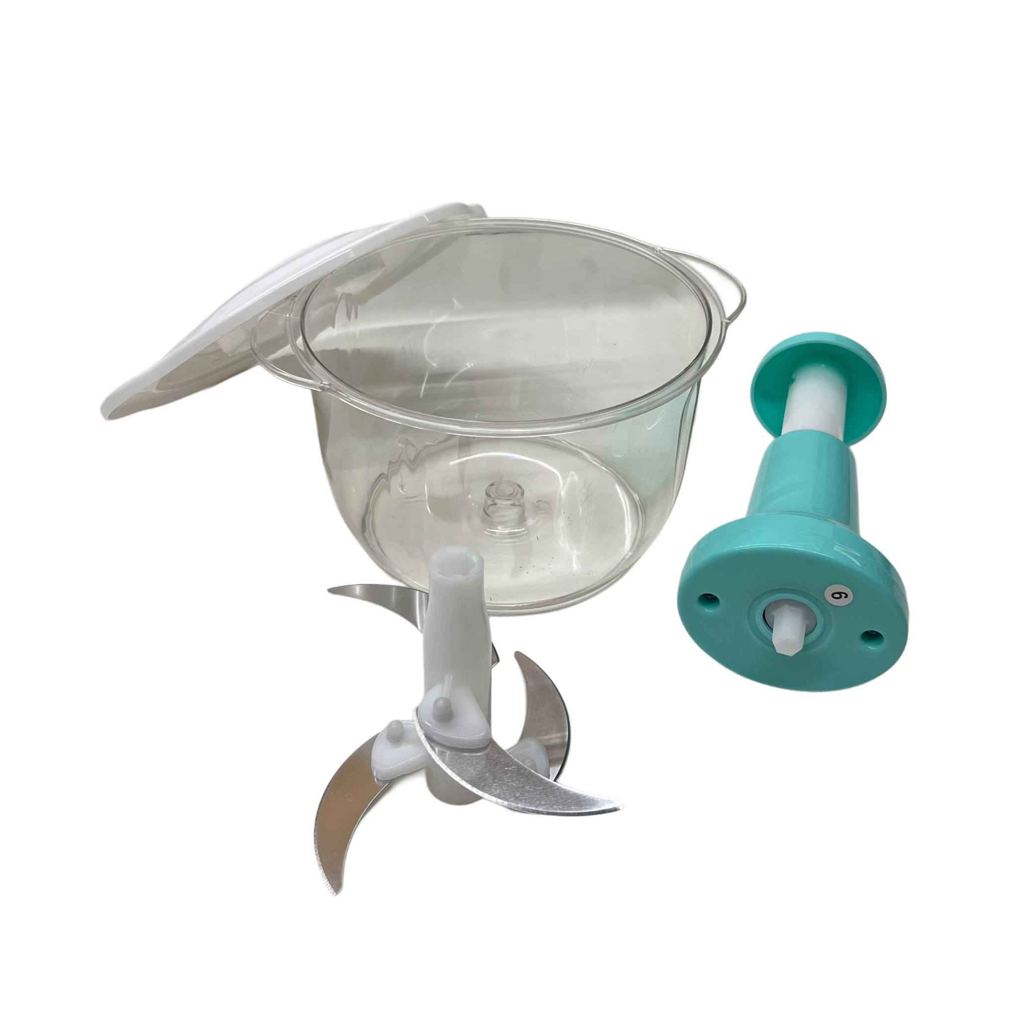 فرامة ومحضرة الطعام اليدوية من MEZAN بسعة 2 لتر

• أداة المطبخ المتكاملة التي تعمل بضغط اليد لتحضير وجباتك بسرعة وسهولة دون الحاجة للكهرباء.

• تصميم عملي بضغط يدوي علوي يمنحك تحكماً كاملاً في درجة التقطيع (ناعم أو خشن).

• مزودة بشفرات فولاذية حادة موزعة بارتفاعات مختلفة لضمان تقطيع متساوي لكامل المكونات.

• وعاء شفاف بسعة كبيرة (2 لتر) يتيح لك رؤية المحتويات ومتابعة عملية التحضير بوضوح.

• متعددة الاستخدامات: مثالية لتحضير حشوات الكبة والسمبوسة، تقطيع الخضروات، وهرس طعام الأطفال.

• سهلة التنظيف والفك، مع قاعدة ثابتة تضمن الاستقرار أثناء الاستخدام المكثف.

• العلامة التجارية: MEZAN.
• الموديل: ITEM NO: 8323.
• السعة: 2 لتر (2L).
• نوع التشغيل: يدوي (Hand-Pushing).
• مادة الشفرات: فولاذ (Steel Blade).
• الاستخدامات: تقطيع الخضروات، تحضير الحشوات، مكملات طعام الأطفال، وتحضير العصائر والحلويات.

محتويات العلبة:
• الوعاء الشفاف الرئيسي (سعة 2 لتر).
• غطاء التشغيل المزود بمقبض الضغط اليدوي.
• عمود الشفرات الفولاذية. حلة, بابل


**إذا كنت صاحب هذا الإعلان وتريد حذفه لأي سبب، رجاءا أرسل رسالة إلى الدعم الفني**