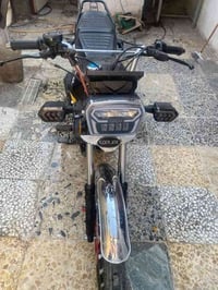 ادمن وافق بروح اهلك السلام عليكم اريد سياره اوتماتيك مراوس بدراجه ايرا...