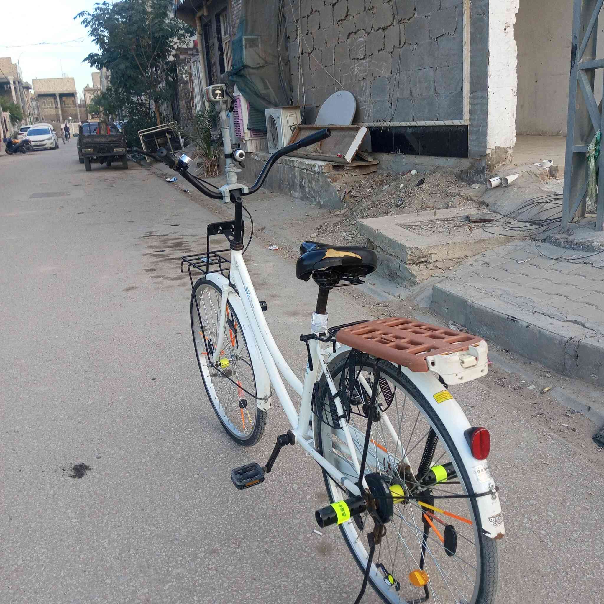 بايسكل من مكان نجف نيسان واغراضه 100 الموديل 21


**إذا كنت صاحب هذا الإعلان وتريد حذفه لأي سبب، رجاءا أرسل رسالة إلى الدعم الفني**