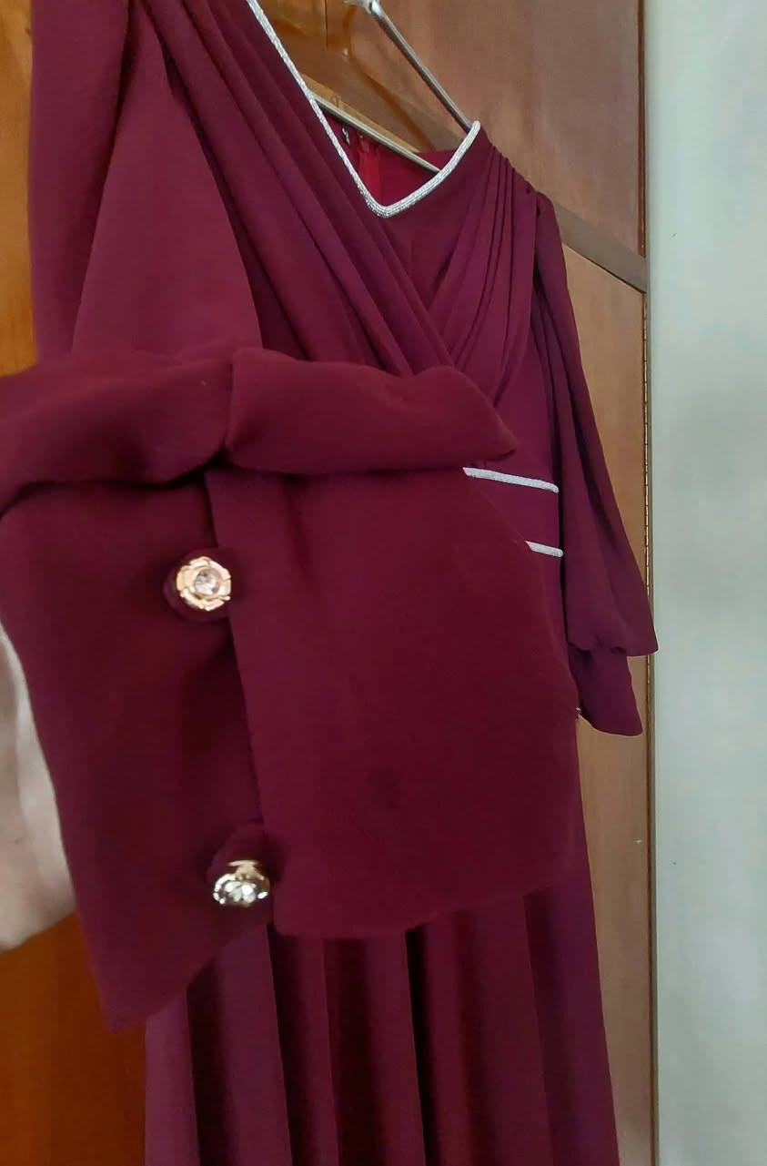 السلام عليكم فساتين  فول نظافه اسعار مناسبه اي فستان ب ١٥ القياسات سماكي ٤٤ 
الفستقي ٣٦ والفستان الوردي ٤٠ و ٤٢ بس البنفسجي ٢٥ سعره  قياس ٣٨  مكان كربلاء


**إذا كنت صاحب هذا الإعلان وتريد حذفه لأي سبب، رجاءا أرسل رسالة إلى الدعم الفني**