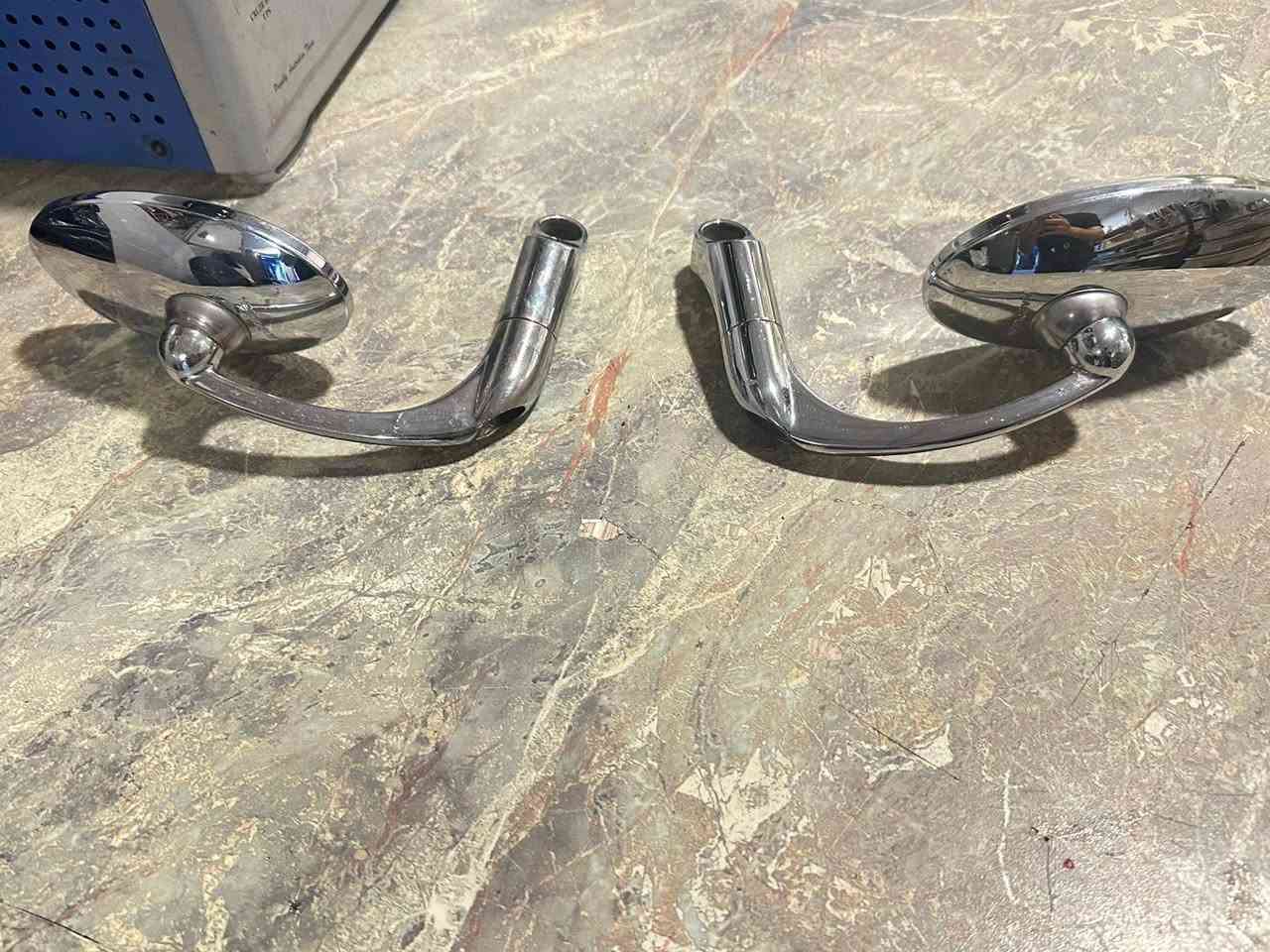 مرايات جوكر جيب و شد ب25و يوجد توصيل
‏‪***********‬‏
