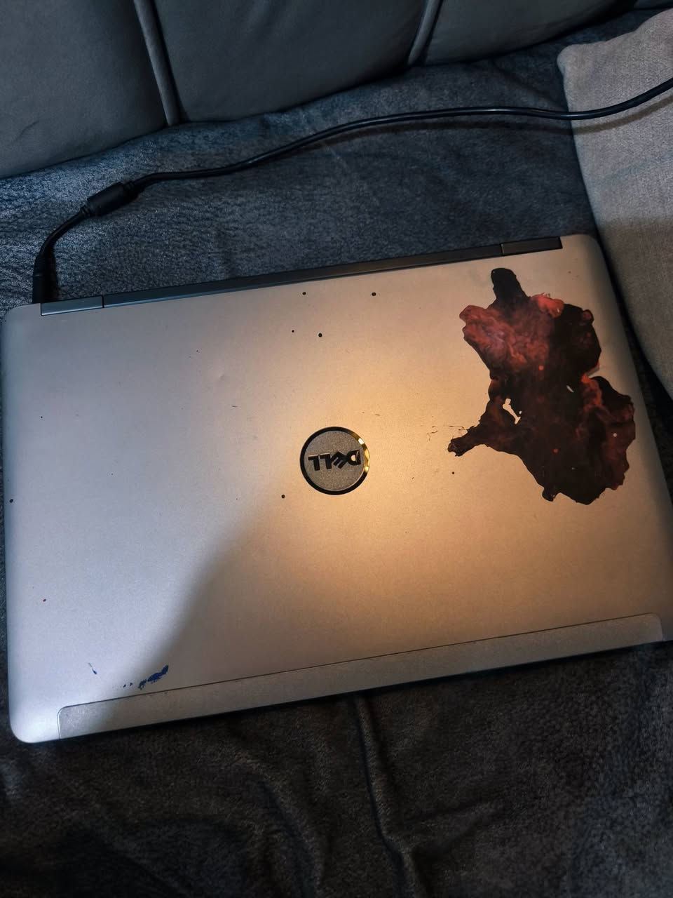 السلام عليكم لابتوب دل مستخدم قليل كامل هوه وغراضةجيل السابع نضيف ما متعوب اخذتة 400 رايدة 300وبي مجال مواصفاتة  تخبل وراقية


**إذا كنت صاحب هذا الإعلان وتريد حذفه لأي سبب، رجاءا أرسل رسالة إلى الدعم الفني**