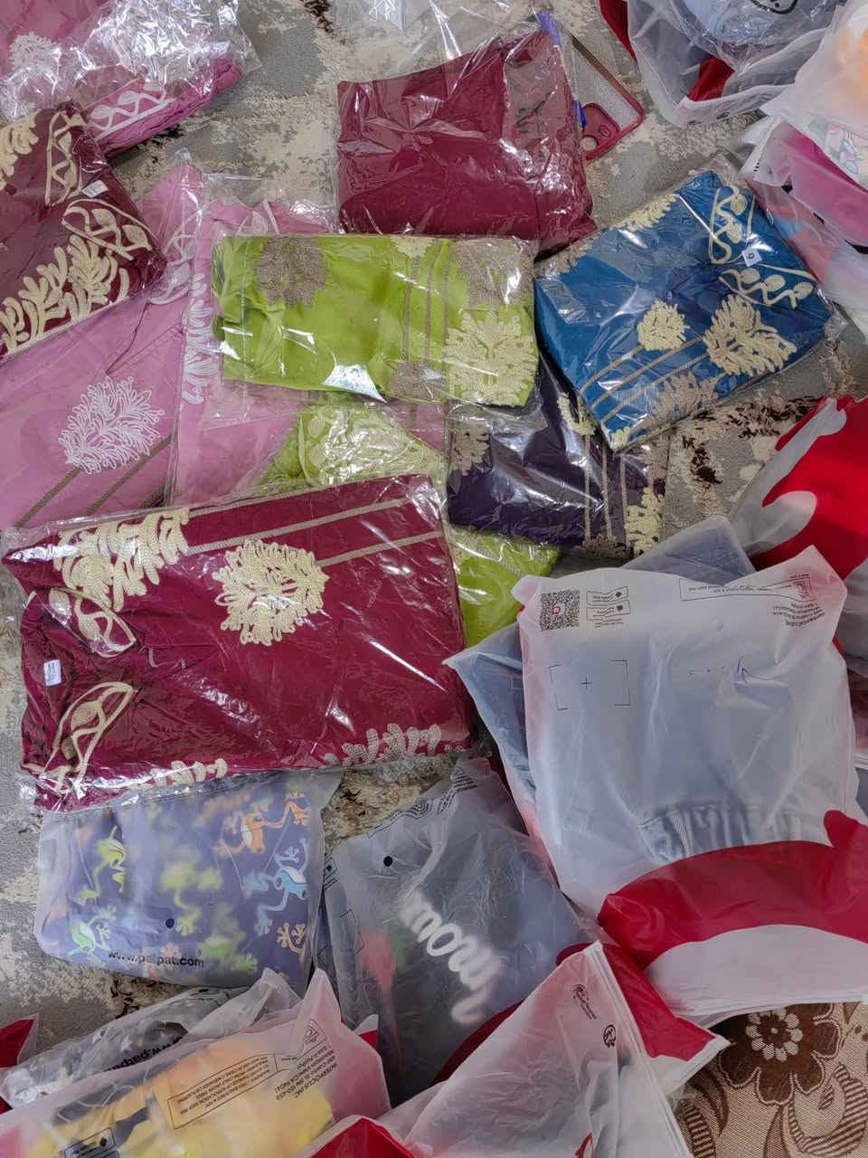 وصل الجديد 🔥
أجمل موديلات الملابس 👗
أحذية أنيقة ومريحة 👠👟
ومكياج أصلي يبرز جمالك 💄
جودة عالية + أسعار مناسبة
التوصيل متوفر داخل العراق 🚚🇮🇶
للطلب والاستفسار خاص 📩
خلي أناقتچ تحچي عنچ
@إشارة 
@للجميع


**إذا كنت صاحب هذا الإعلان وتريد حذفه لأي سبب، رجاءا أرسل رسالة إلى الدعم الفني**