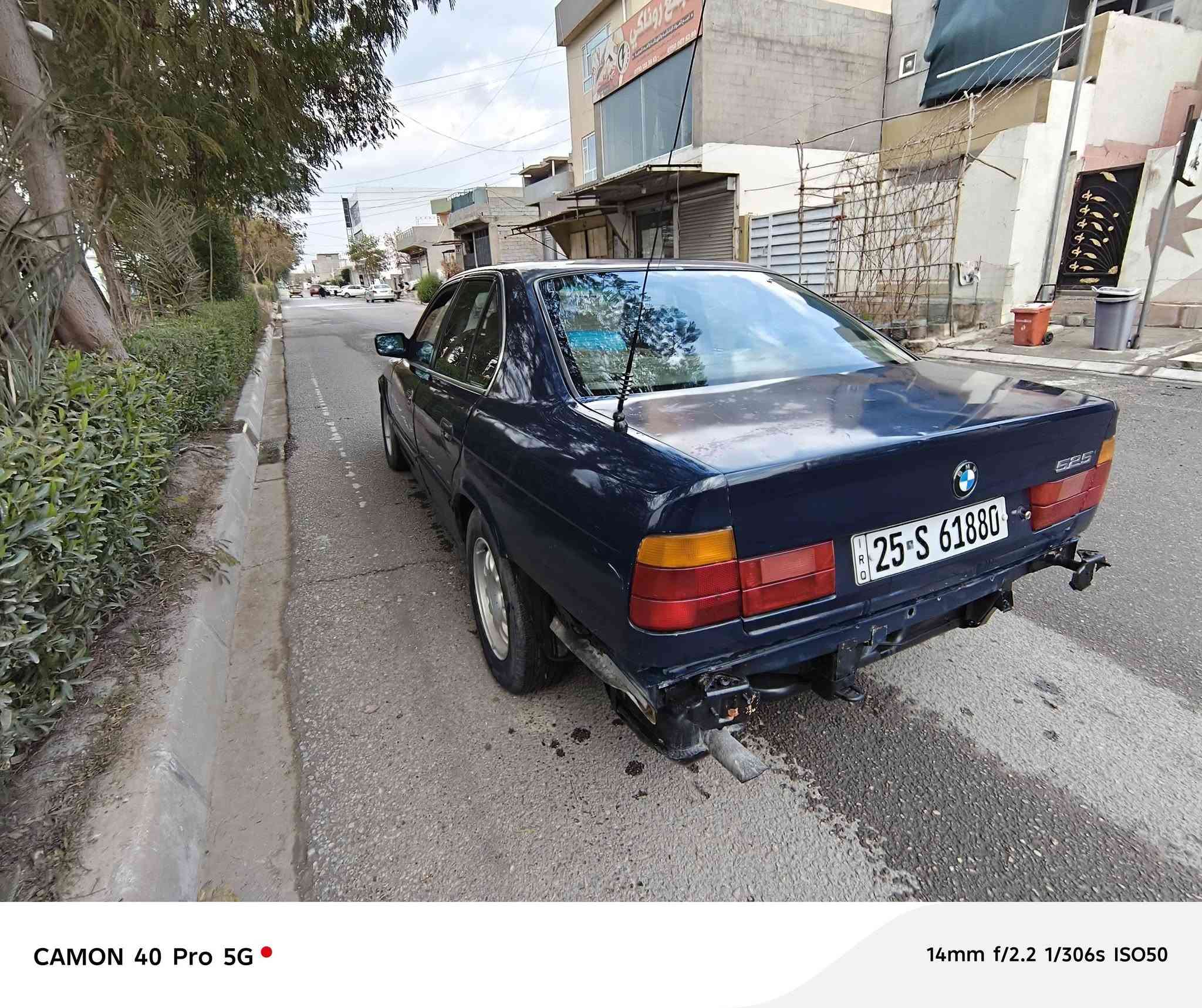 للبيع BMW حجم 525 أصل وفصل محرك مسكر كير أوتوماتيك سقف سلايت جامات كلها كهرباء كهربيات كلها شغاله
رقم كركوك سنويه عضم عاج مشروع وطني لل2027 بشرط الوكالة وتحويل ولغرامات  صدر أمامي وخلفي جديد تخم تاير ويل كروم مسجل وسيتم سمعات فول سياره حلوه وجديده مال بيت ومال جني سعرها 55وبيها مجال قليل عنواني كركوك *********** بيع سريع وستعجل
