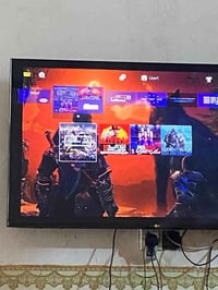 بيه 4 ألعاب نظيف كلش سعره 275 بيه مجال قليل للاتصال فقط واتساب وعلى هذ...