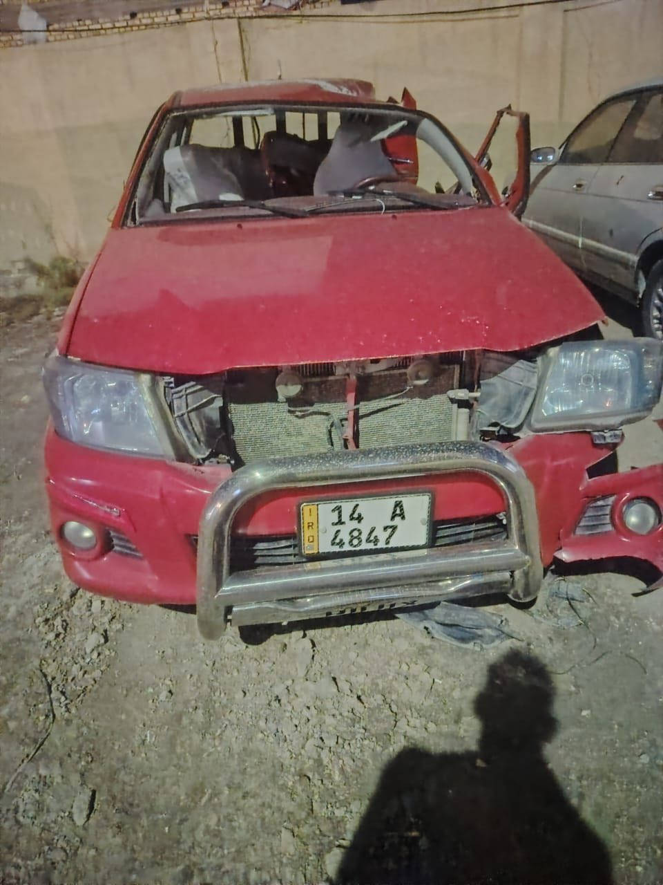 سلام وعليكم البيع بيكم 2015على حادثه حادث بيبان 2وتكمه جهت السايق سابقن سياره مكفوله وصار بيها حادث صفحت اليمنه يصير بيها بارد وجهيه مابيها شي بدي مابي شي فقط بيبان وتكمه والباقي صليم العنوان بصره قضاء الهوير/السعر تصل وتدلل ***********
