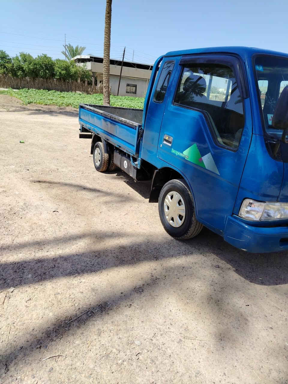 سلام عليكم البيع فونتيره موديل 98 مكينه وكير واكسل وشاصي ورقم شاصي مكفولات تخم تاير رقم بابل مشروع وطني  تحويل مباشر السعر 65وبيه مجال مكان سيارة بغداد اليوسفية الاستفسار على الهاتف *********** غير متواجد عل فيس
