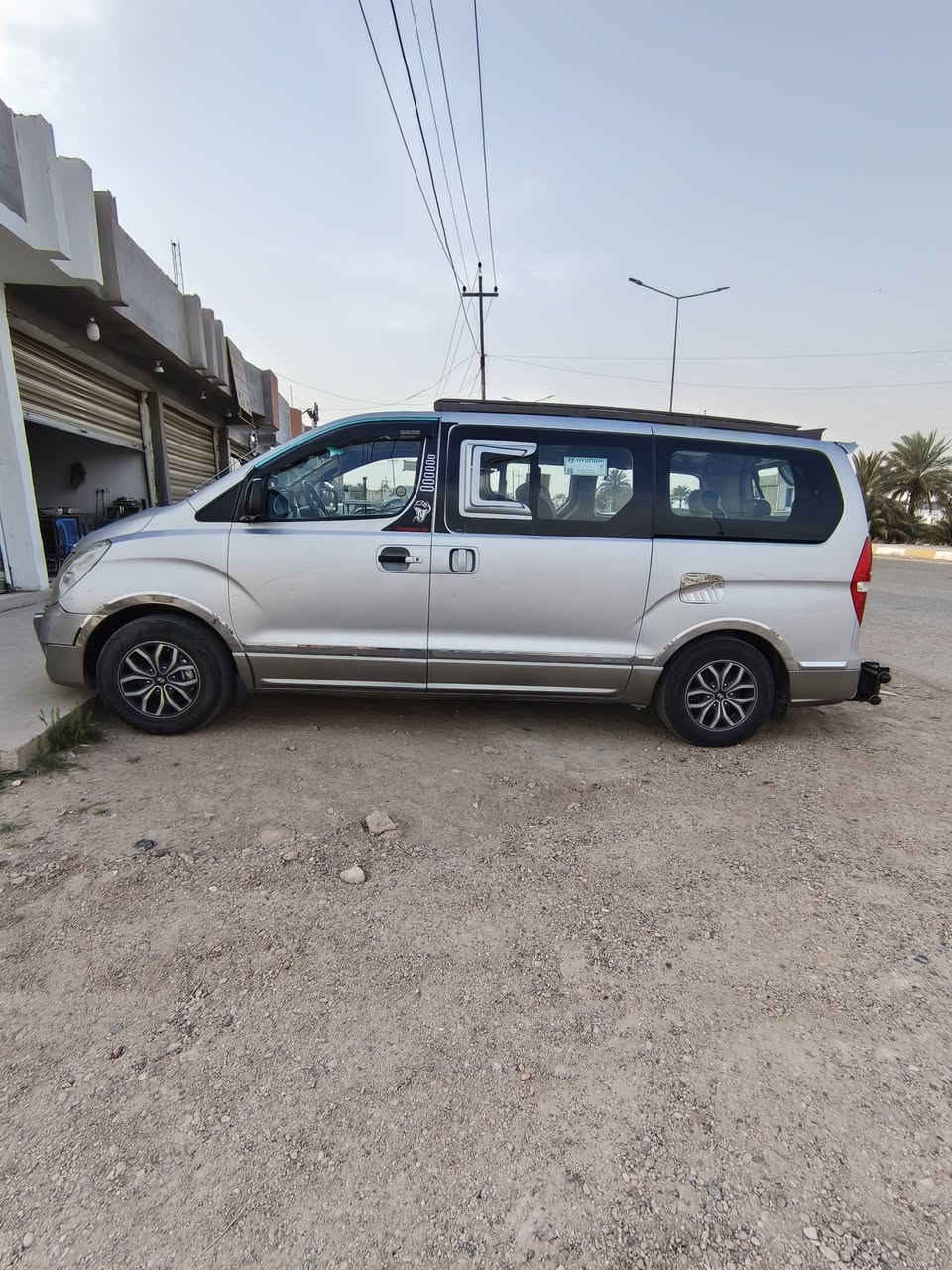 سلام عليكم للبيع ستاركس موديل 2010 رقم الانبار الأجنبي سياره مكفوله من صبغ من ضربه كفاله عامه سياره فول مواصفات سياره جاهزه بجم 16 درع خلفي سيبايه ويل دوشمه تنته وكشنات وارضيه يعني ربع ماتصرف عليه سياره السعر 150بيه مجال الاتصال ‏‪0790 330 9091‬‏
