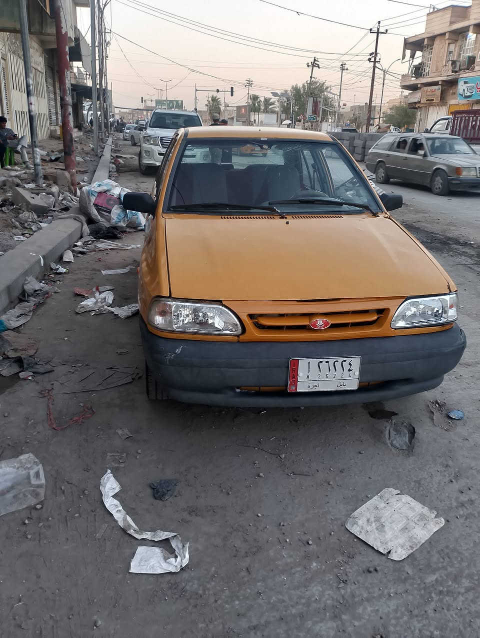 السلام عليكم سايبه مديل 12رقم بابل الماني سنويه بعده ماصاقطه مكينه وكير توني شادهن جدد حداديه نضيفه درايمات توني شادهن دوشمه  اليوم دوشمته تخم تاير  كهربايئاته كله شغاله  سياره صابغه جماليه احله من الصوره شواصيه معمره سياره مابيه خياس  غرامات ولا الف عليه بس هيئه عليه 300 ينكطعن من سعره   بيه مشط كايم وشتريتله مشط مال تفصيخ وماشاده بعدني سعره 22وبيه مجال مكاني ديوانيه  بجلبيه اتصال ***********

