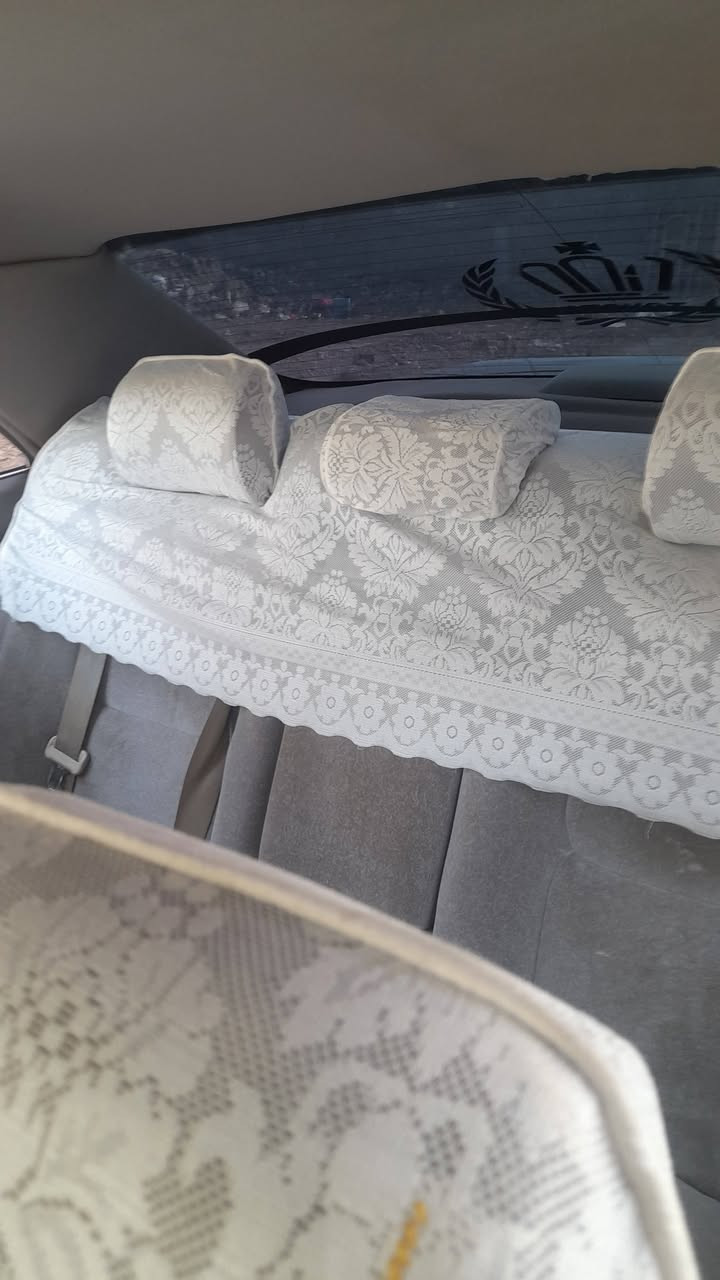 من رخصة الادمن ملكه ادوات للبيع سياره حلوه دكمه وحده كير محرك شرط ففتي تبريد بيها نضوح بالمشط فقط اي نقص مابيها سعرها ٣١ وبيها مجال قليل مكانها بلد ***********
