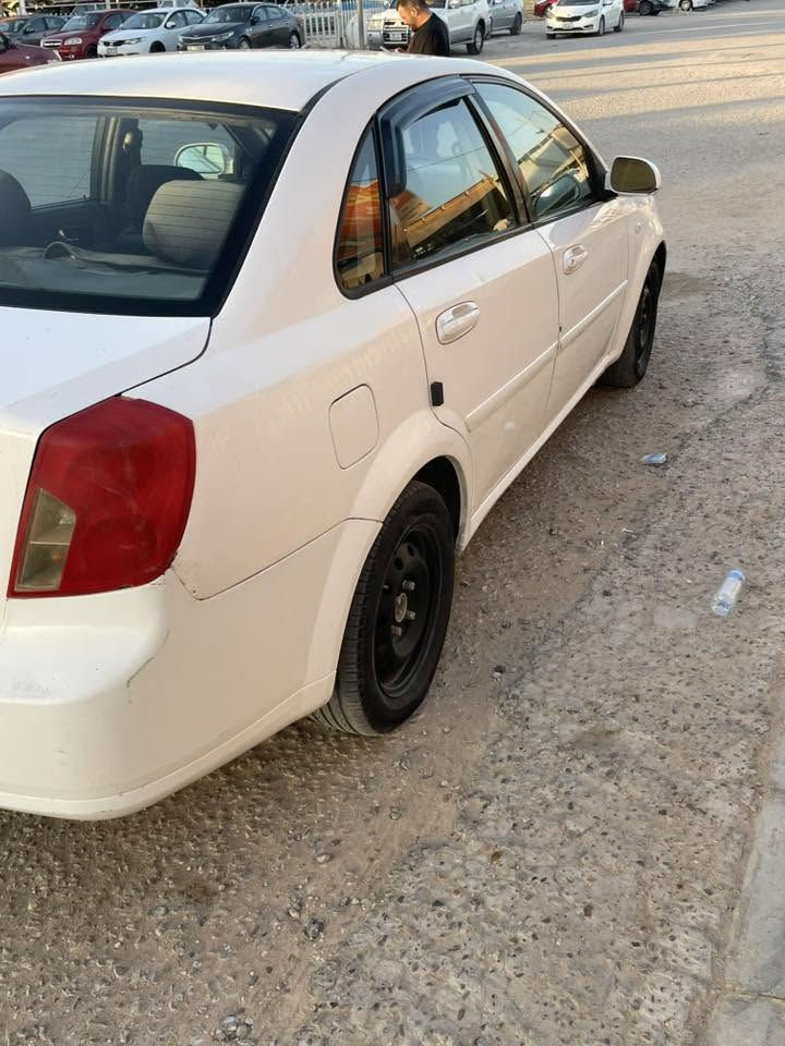 سلام عليكم اوبترا مديل 2007 باسمي السيارة جاهزة مكينه كير حدادية تبريد كله جديد  مكاني نجف السعر 52 وبيها مجال 
***********
